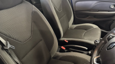 Renault Clio 1.2 TCE Dynamique Nav 5dr Petrol Hatchback